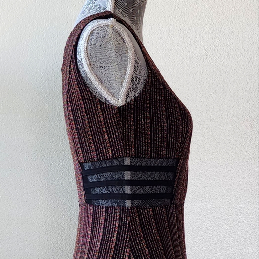 Dress - Picture 4 of 4